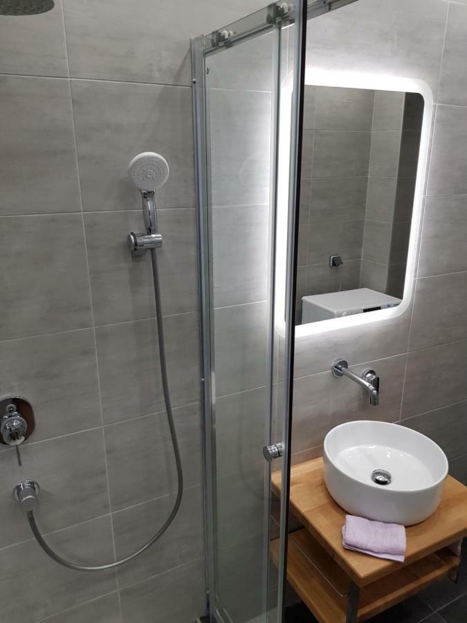 Adell Luxury Apartments Kavála Luaran gambar