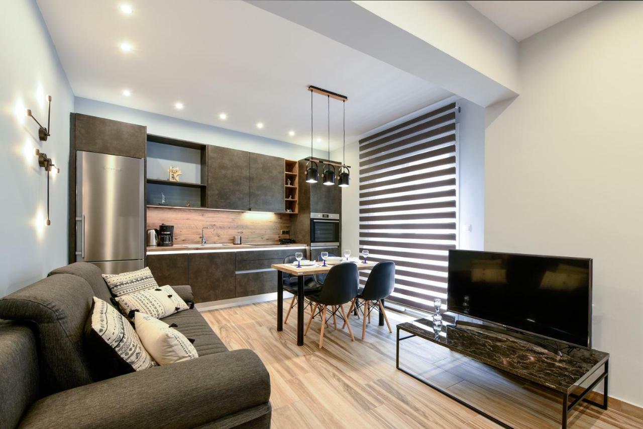 Adell Luxury Apartments Kavála Luaran gambar