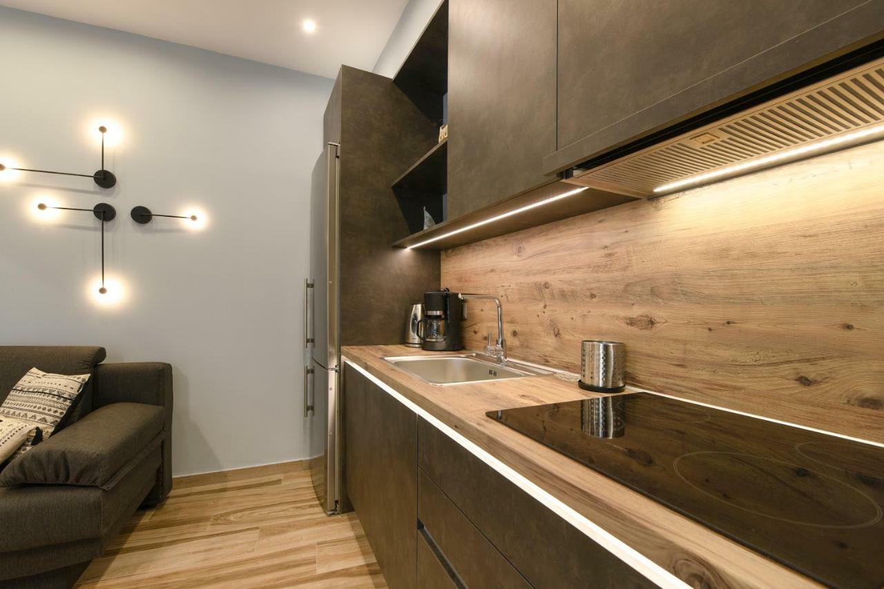 Adell Luxury Apartments Kavála Luaran gambar