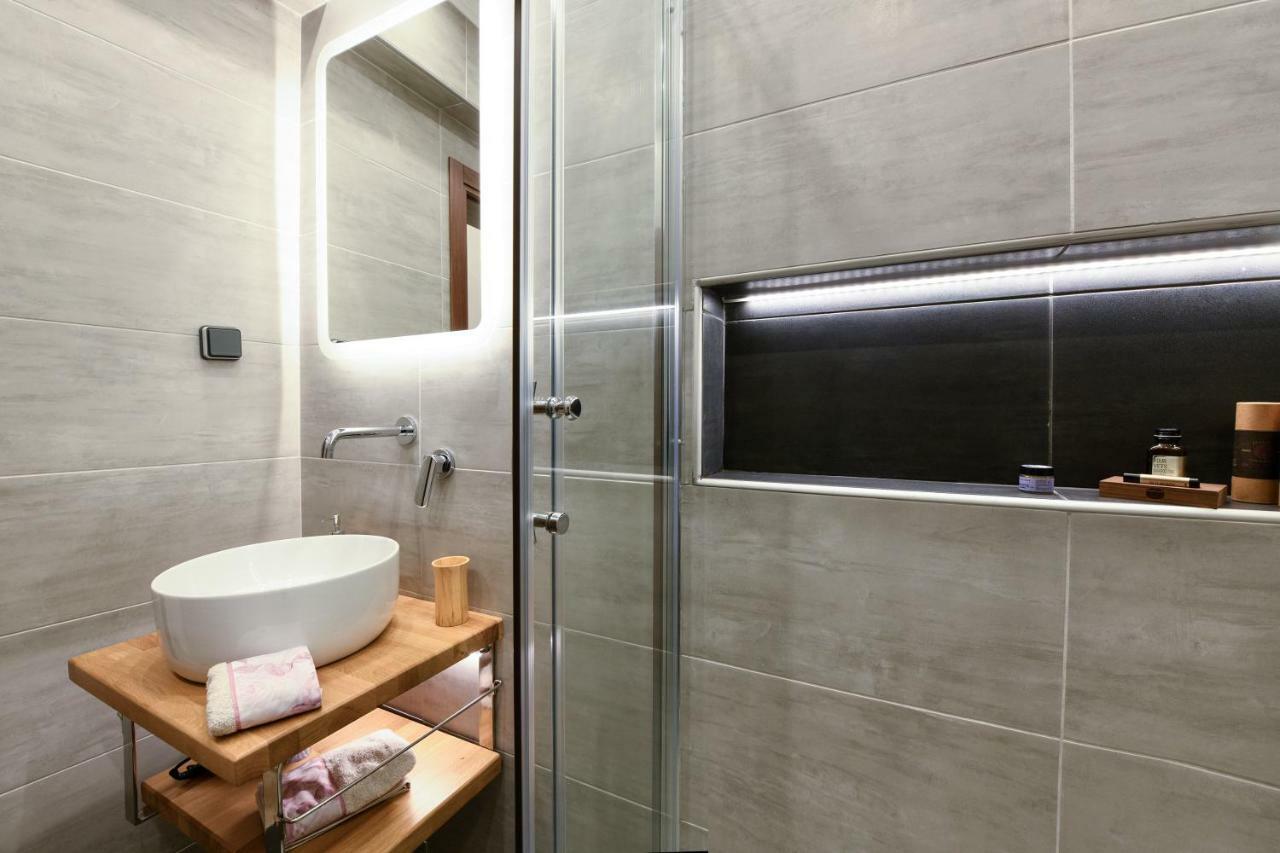 Adell Luxury Apartments Kavála Luaran gambar