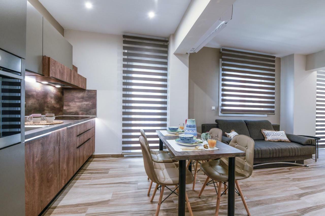 Adell Luxury Apartments Kavála Luaran gambar
